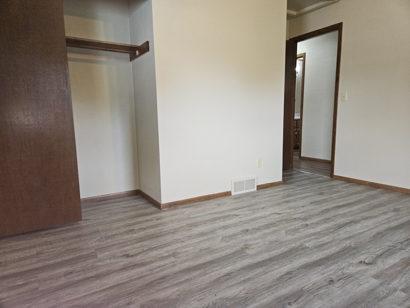 417 South Matthias Street property image