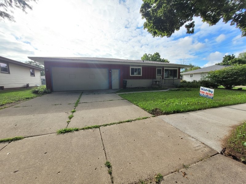 417 South Matthias Street property image