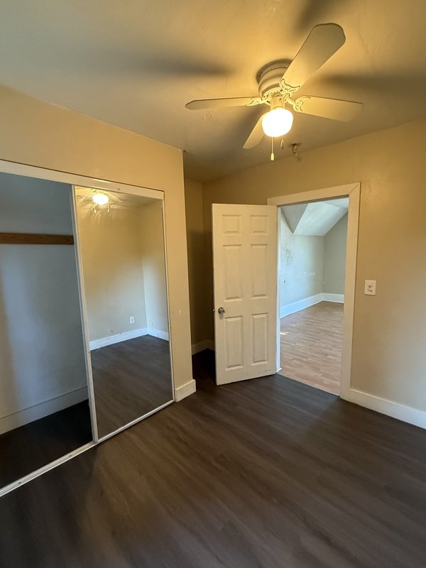 904 Swift Avenue - upper property image