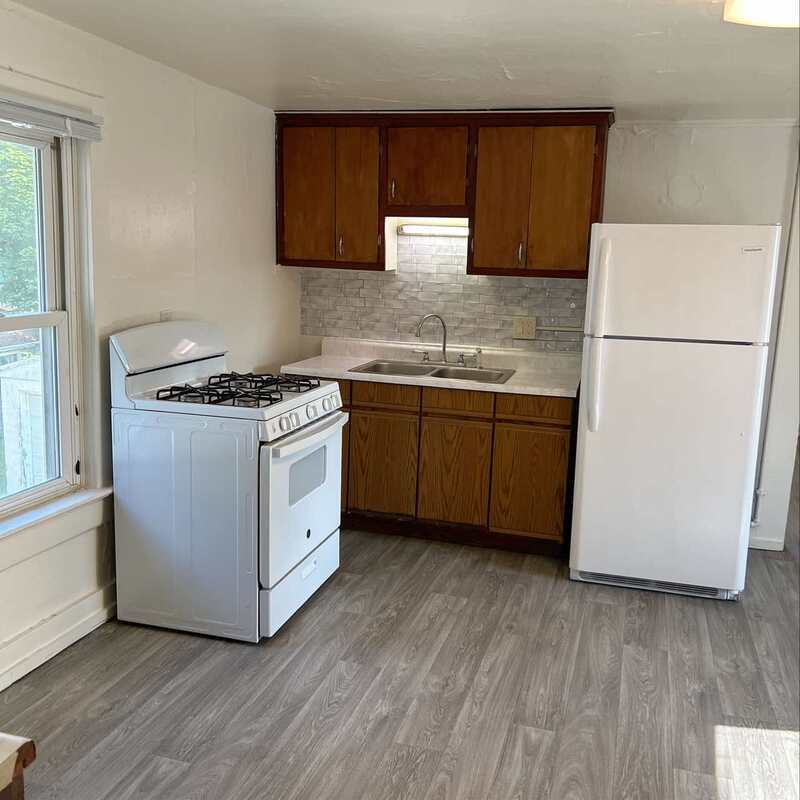 632 Bay Shore Drive - Upper property image