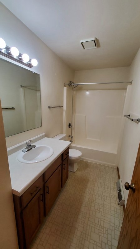 1336 - 1342 Honeysuckle Lane - 1336 property image