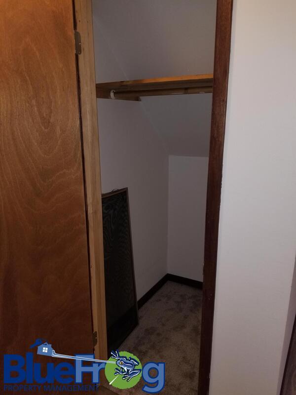 727 W. Harris St. property image