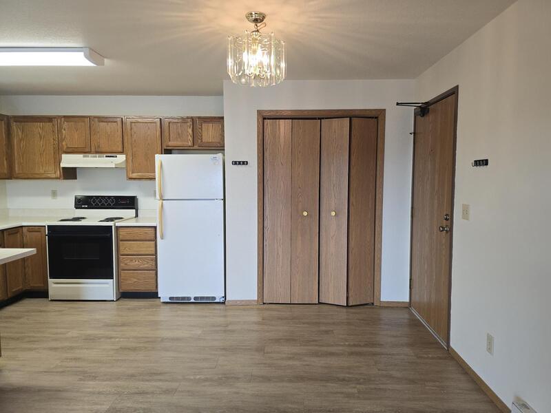 230 Robbins Street - 6 property image