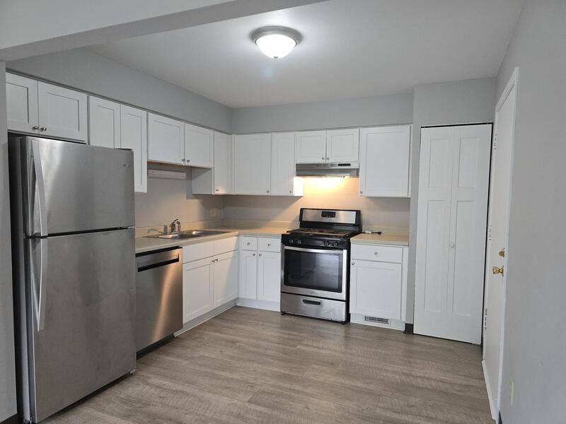 348 East Marquette Street - 7 property image