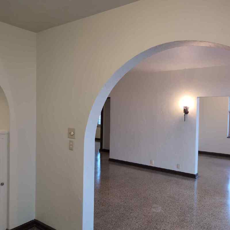 425 S Monroe Ave - 3a property image