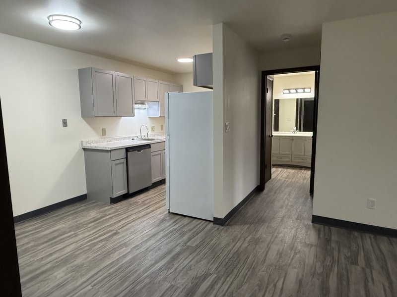 187 S National Ave. 10 English Meadows Apts property image