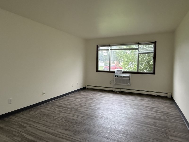 187 S National Ave. 10 English Meadows Apts property image