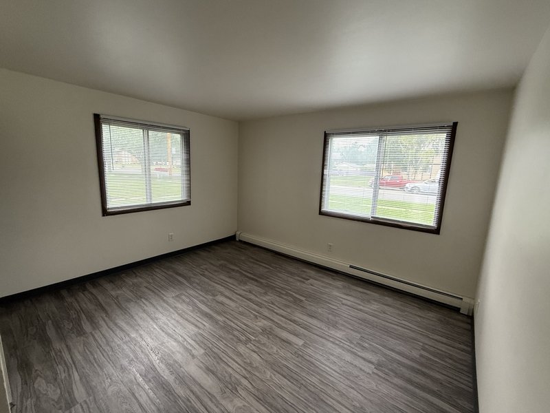 187 S National Ave. 10 English Meadows Apts property image