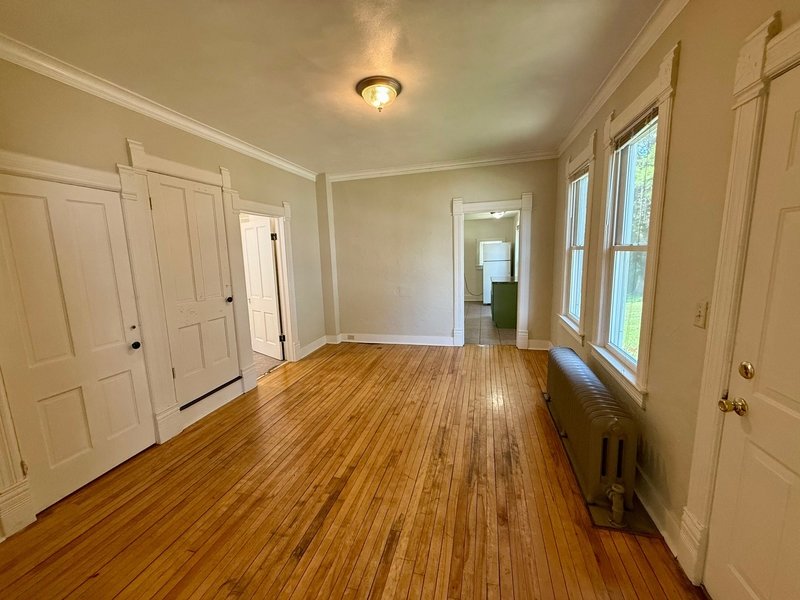 238 Scott Avenue - Lower property image