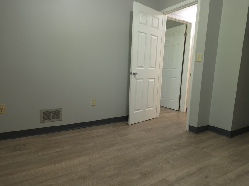 348 East Marquette Street - 5 property image