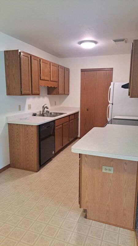 Spacious Upper 2-Bedroom, 1.5-Bath with Attached Garage property image