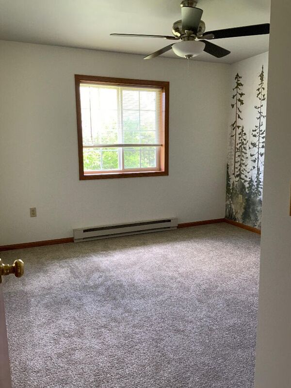 Spacious Upper 2-Bedroom, 1.5-Bath with Attached Garage property image