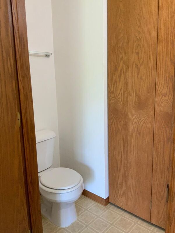 Spacious Upper 2-Bedroom, 1.5-Bath with Attached Garage property image