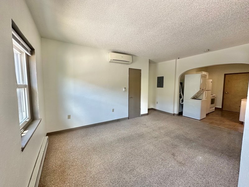 414 Dousman St. # 3 property image