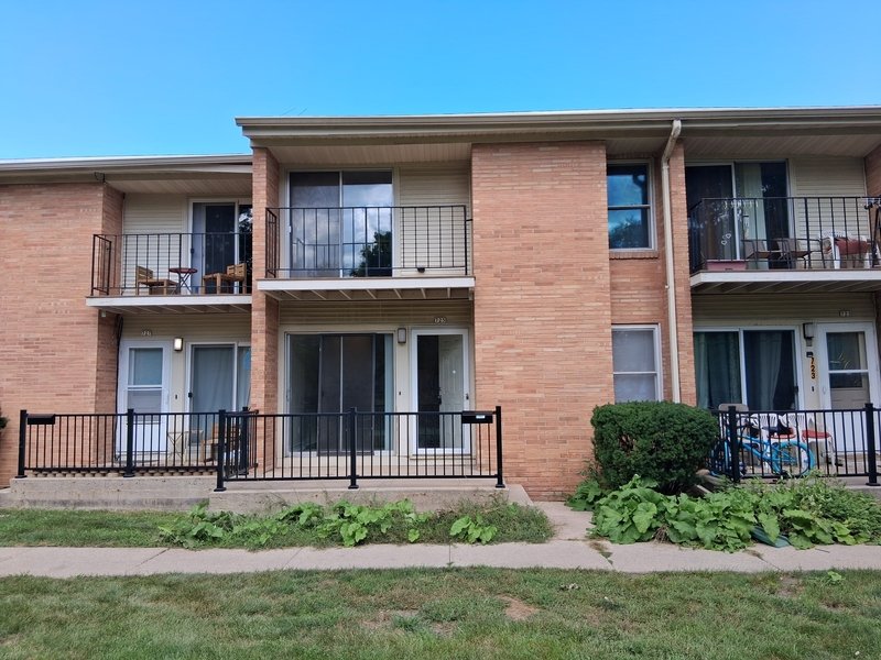 725 W 9th Ave property image