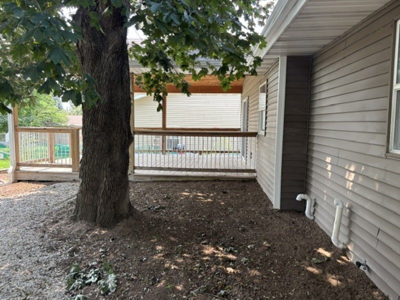 2048 Hillview Drive property image