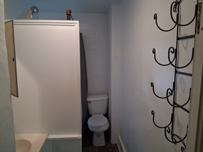 220 6th Street - Back property image