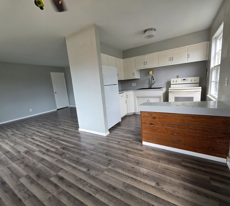 112 Andrew Avenue - 1 property image