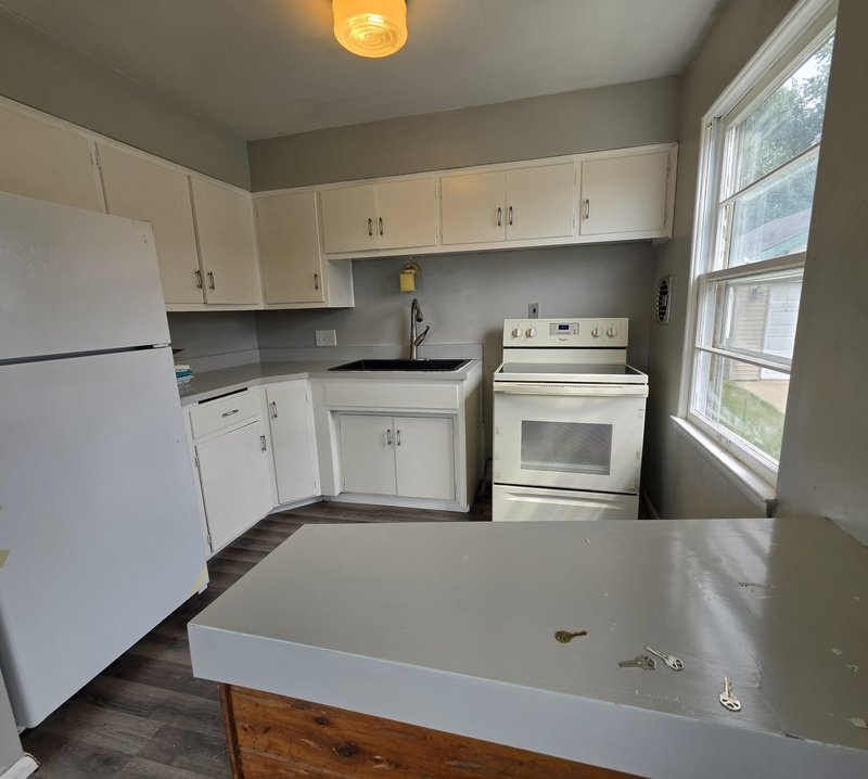 112 Andrew Avenue - 1 property image