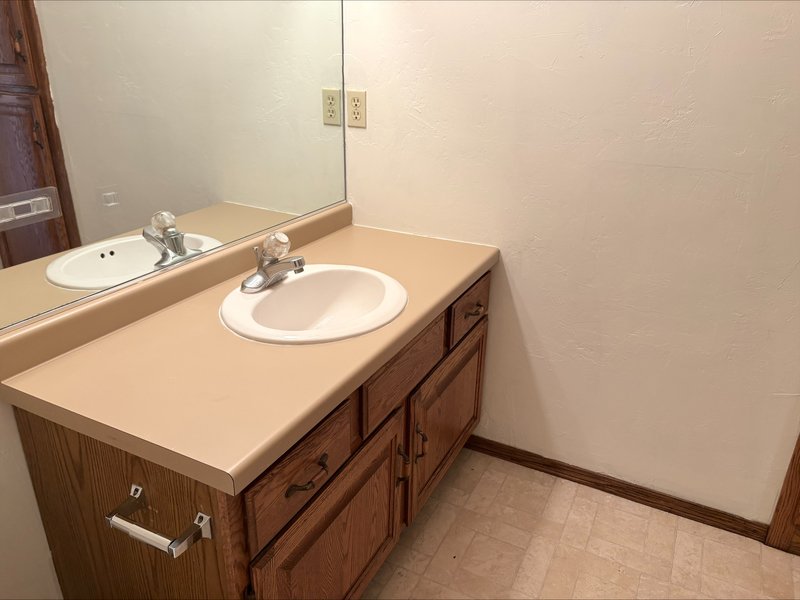 1762-1764 Barlament Drive - 1764 property image