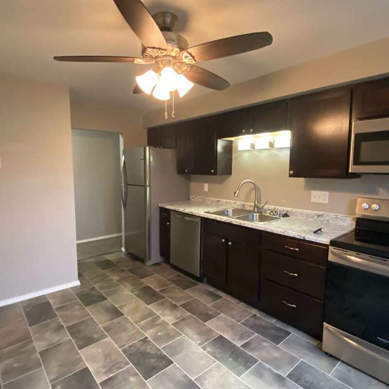 15 Woodmere Court - 1 property image