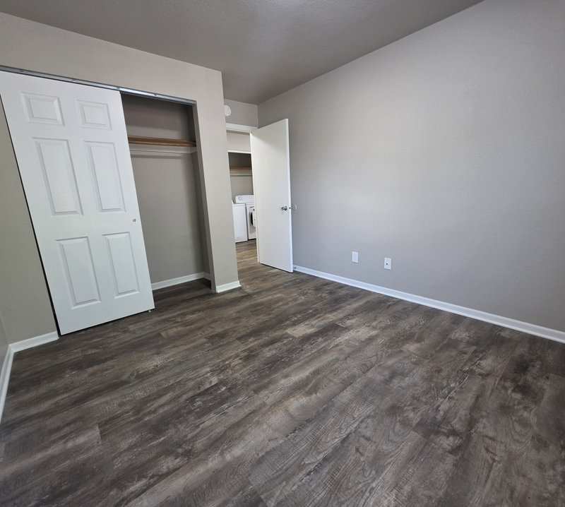 835 Wisconsin Street - 2D property image