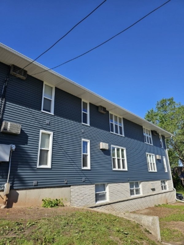 401 South Van Buren Street - 9 property image