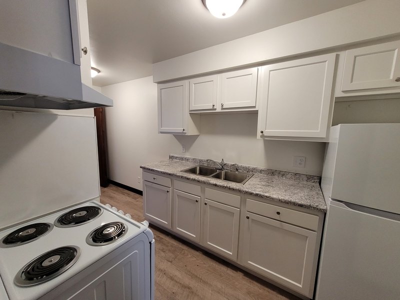 1138 East Walnut Street - K property image