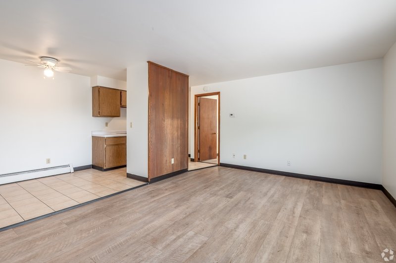 1138 East Walnut Street - K property image