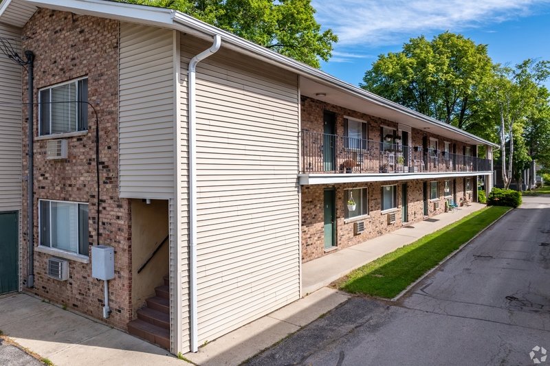 1138 East Walnut Street - K property image