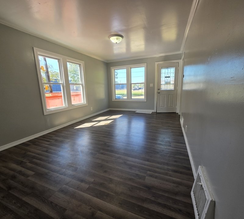 200 North Badger Avenue property image