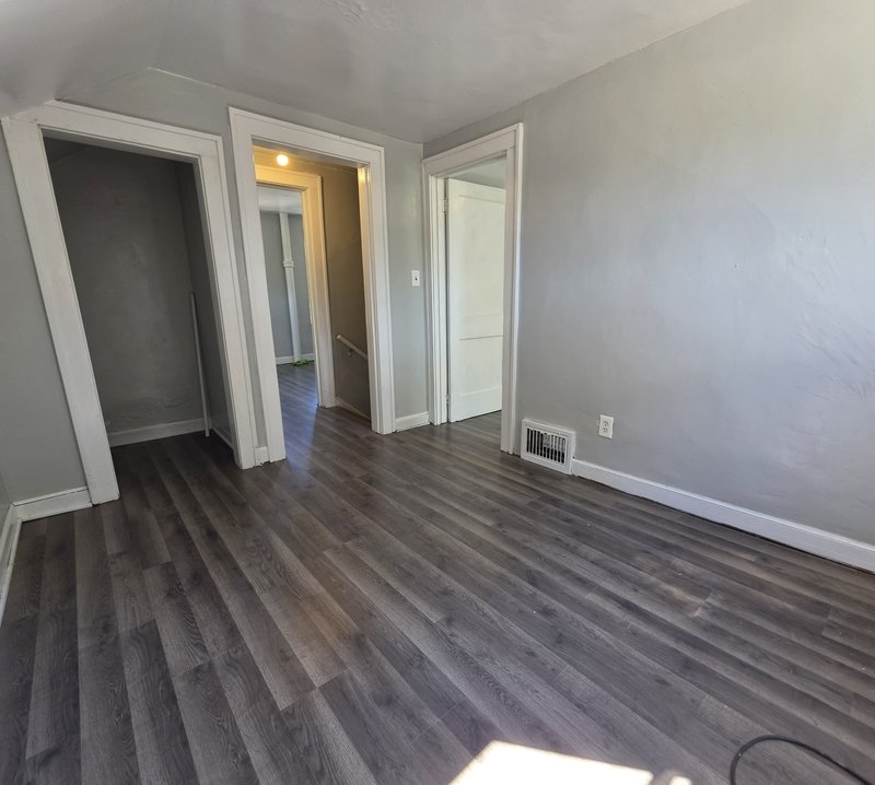 200 North Badger Avenue property image