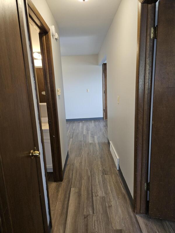 334 Center Street - 2 property image