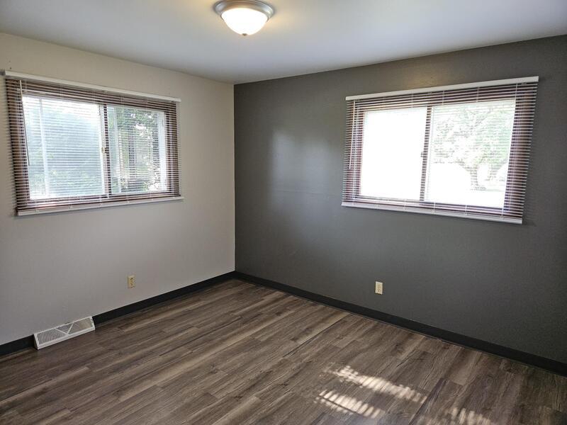 334 Center Street - 2 property image