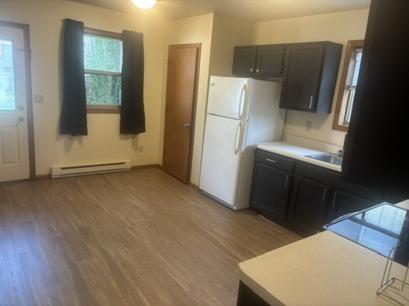 808-810 Harney Avenue - 810 property image