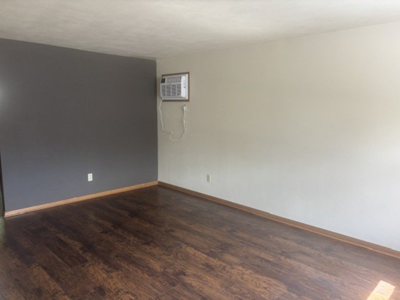 808-810 Harney Avenue - 810 property image