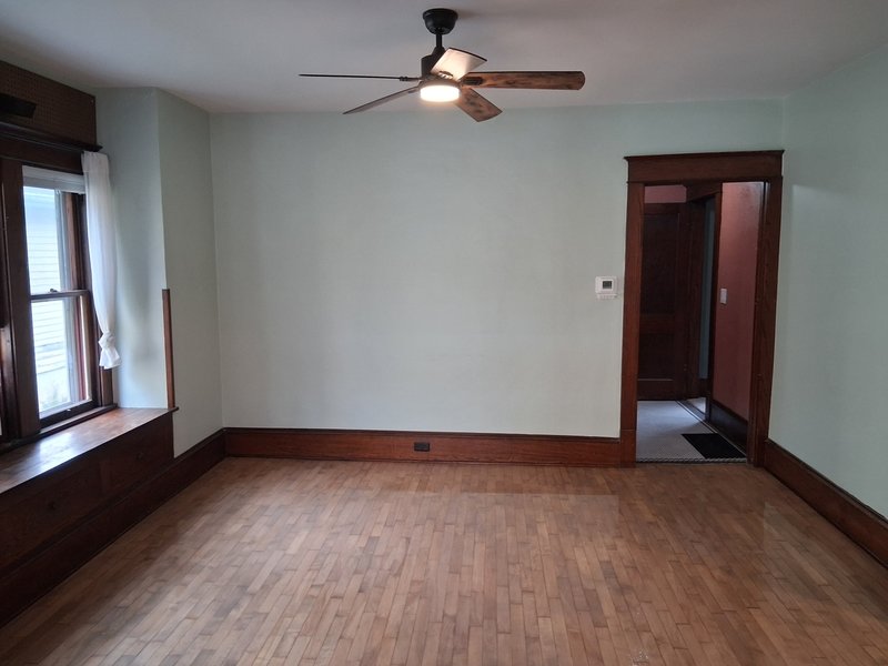 343 West 14th Avenue - 343 Lower property image