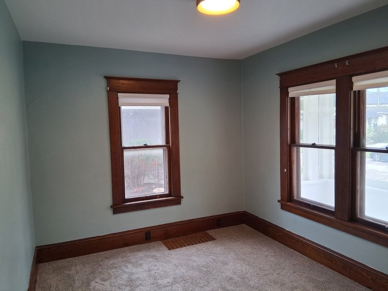 343 West 14th Avenue - 343 Lower property image