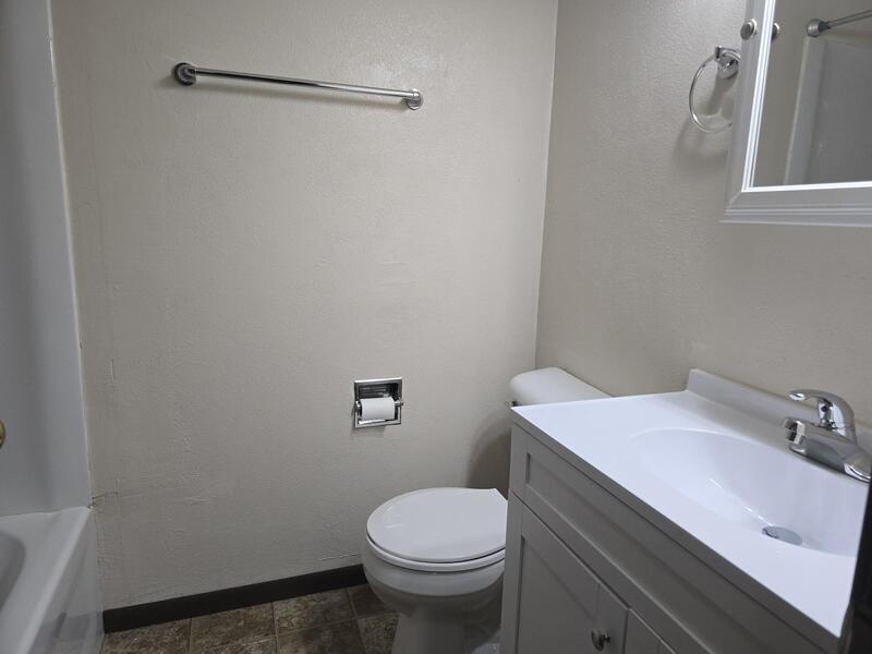 3520/3522 North Gillett Street - 3522 property image