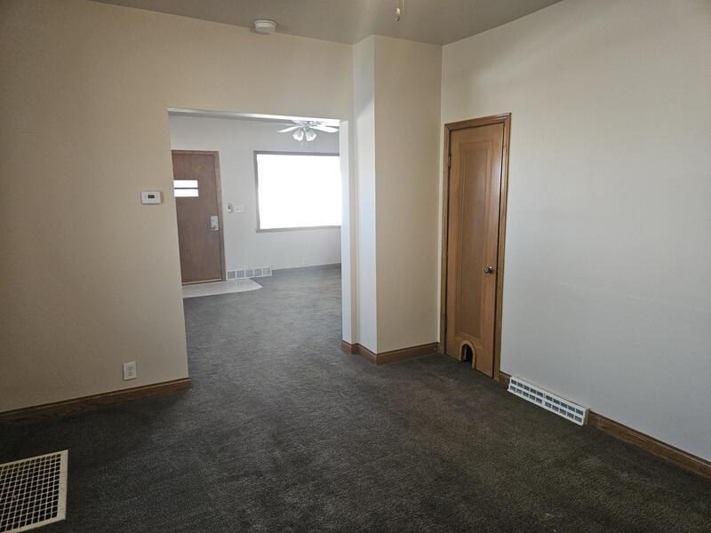 721 West Lawrence Street - 721 property image