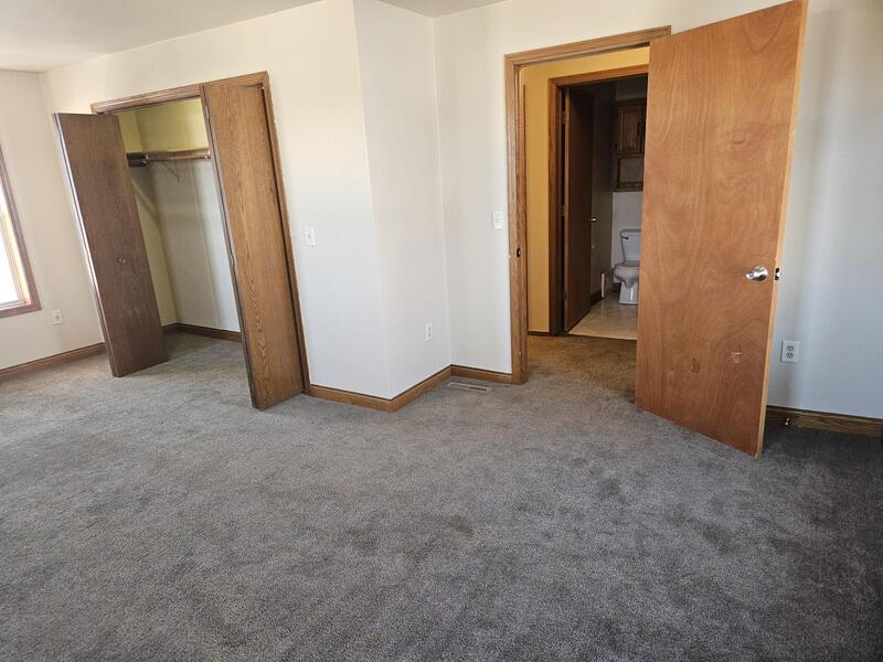 721 West Lawrence Street - 721 property image