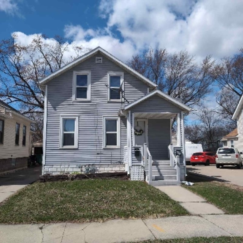 334 South Van Buren Street - Upper property image