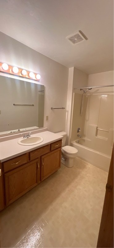2075 - 2077 Schanock Drive - 2077 property image