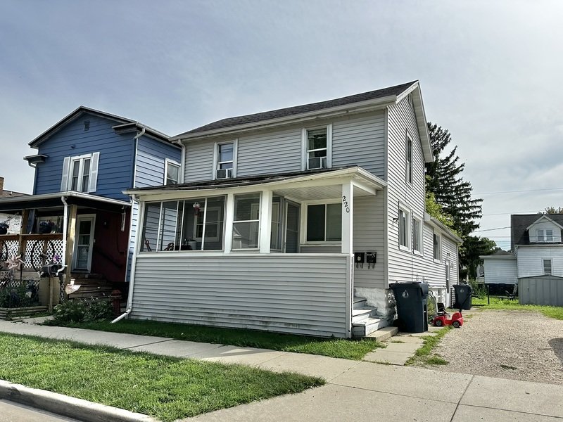 220 6th Street - Back property image