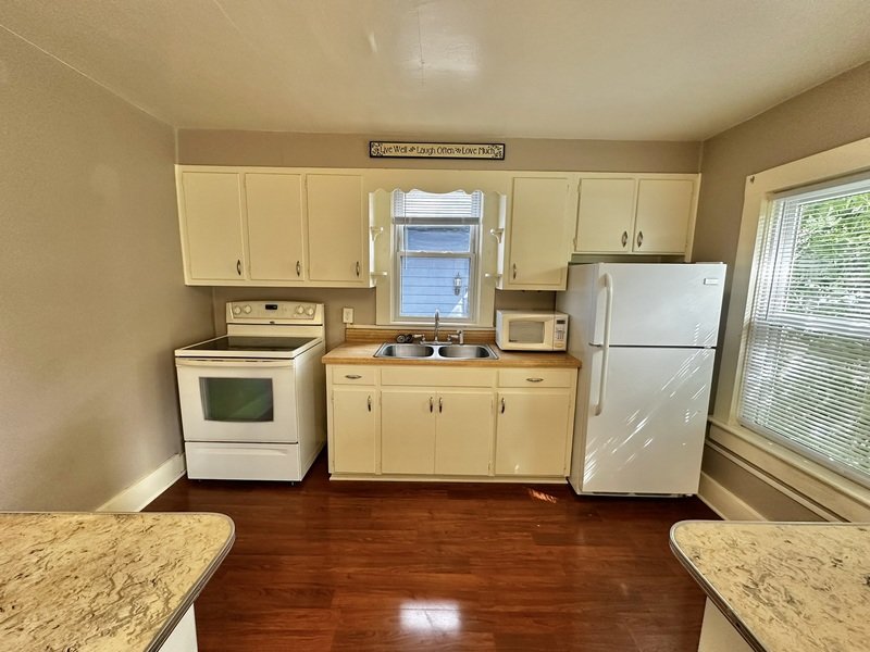 220 6th Street - Back property image