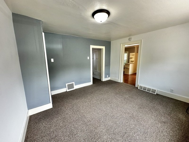 220 6th Street - Back property image