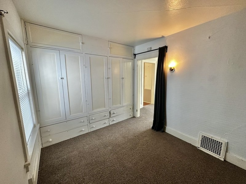 220 6th Street - Back property image