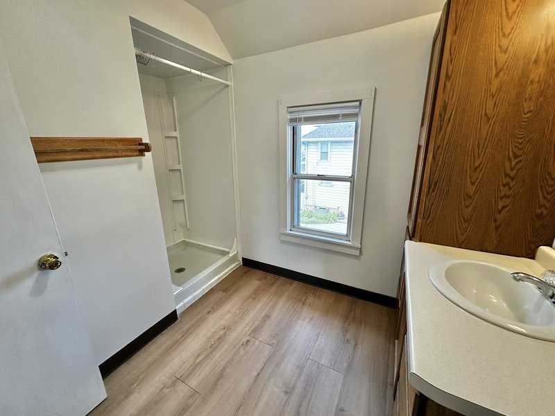 205 Walnut Street - Upper property image