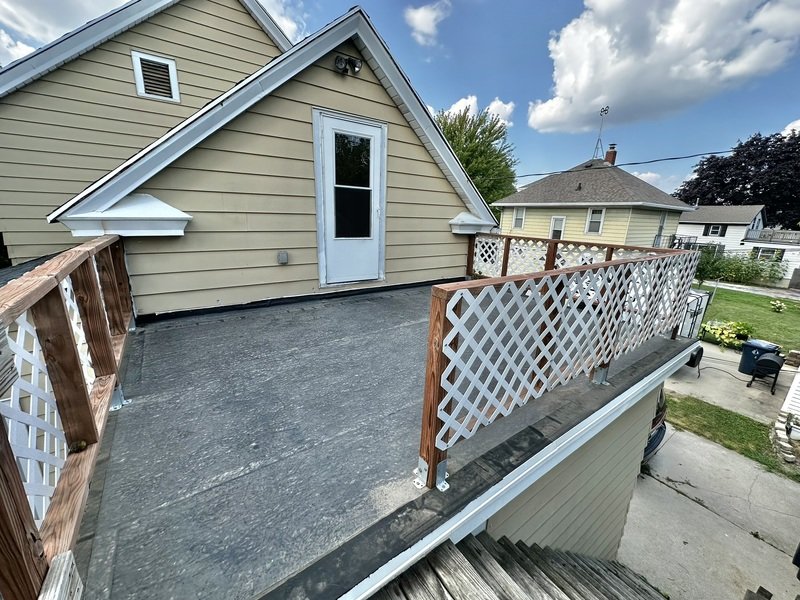205 Walnut Street - Upper property image