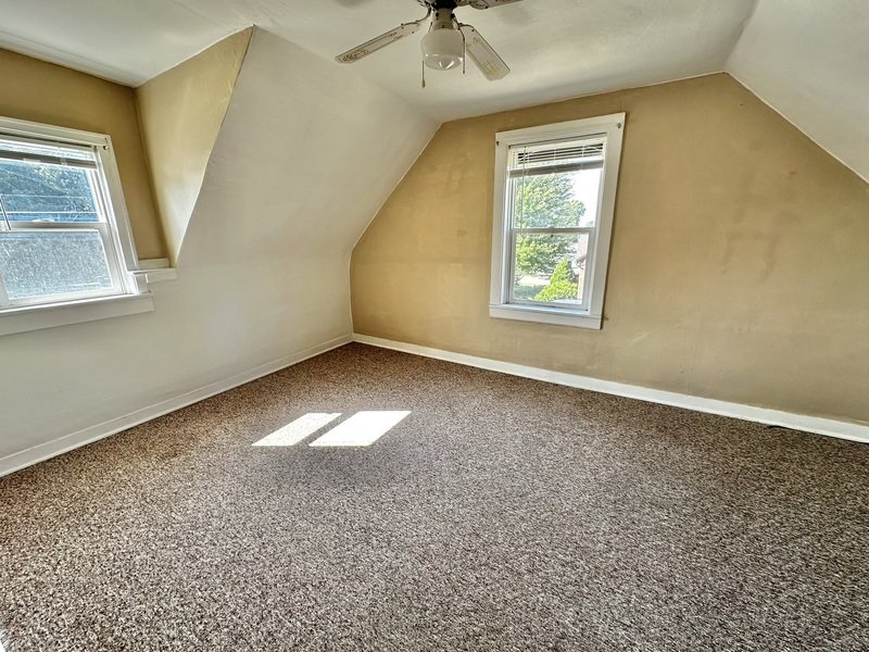 610 Church Avenue - Upper property image
